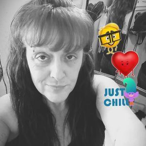 Meet your Posher, Carrie